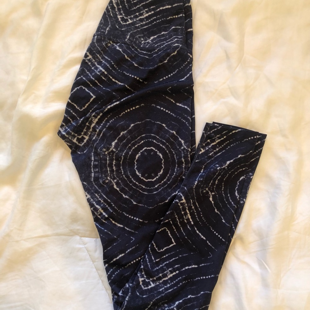 Beyond yoga leggings